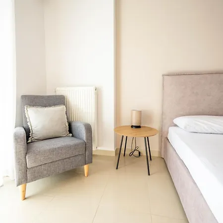 Downtown Comfy Corinth