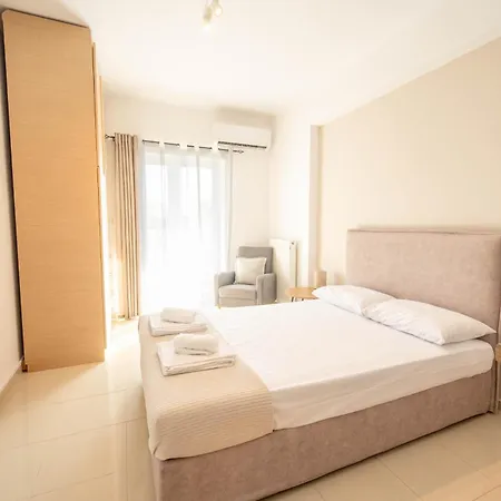 Downtown Comfy Apartment Corinth