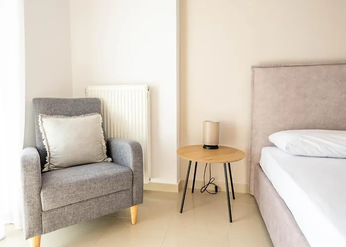 Downtown Comfy Corinth